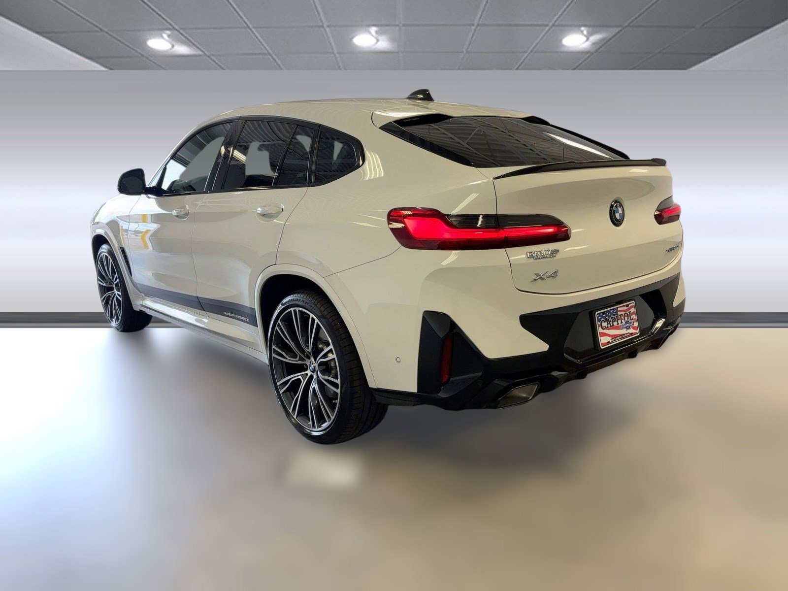 2025 Bmw X4 xDrive30i photo 2