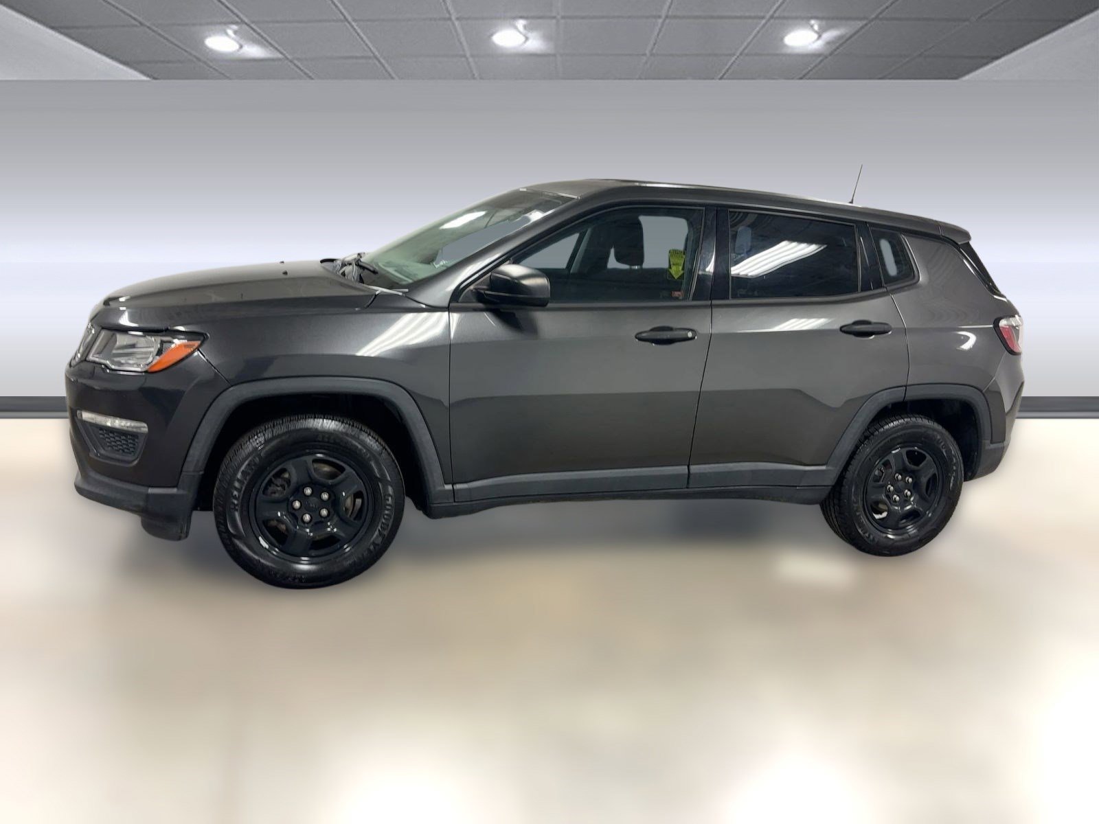 2018 Jeep Compass Sport photo 2