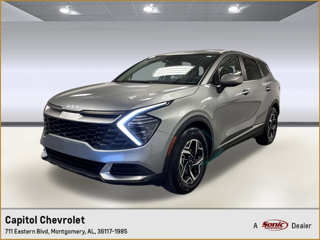 Used 2024 Kia Sportage LX SUV