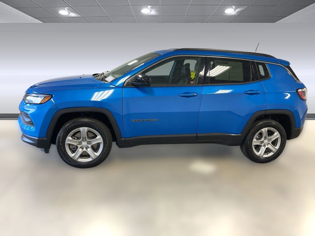Used 2024 Jeep Compass Latitude SUV