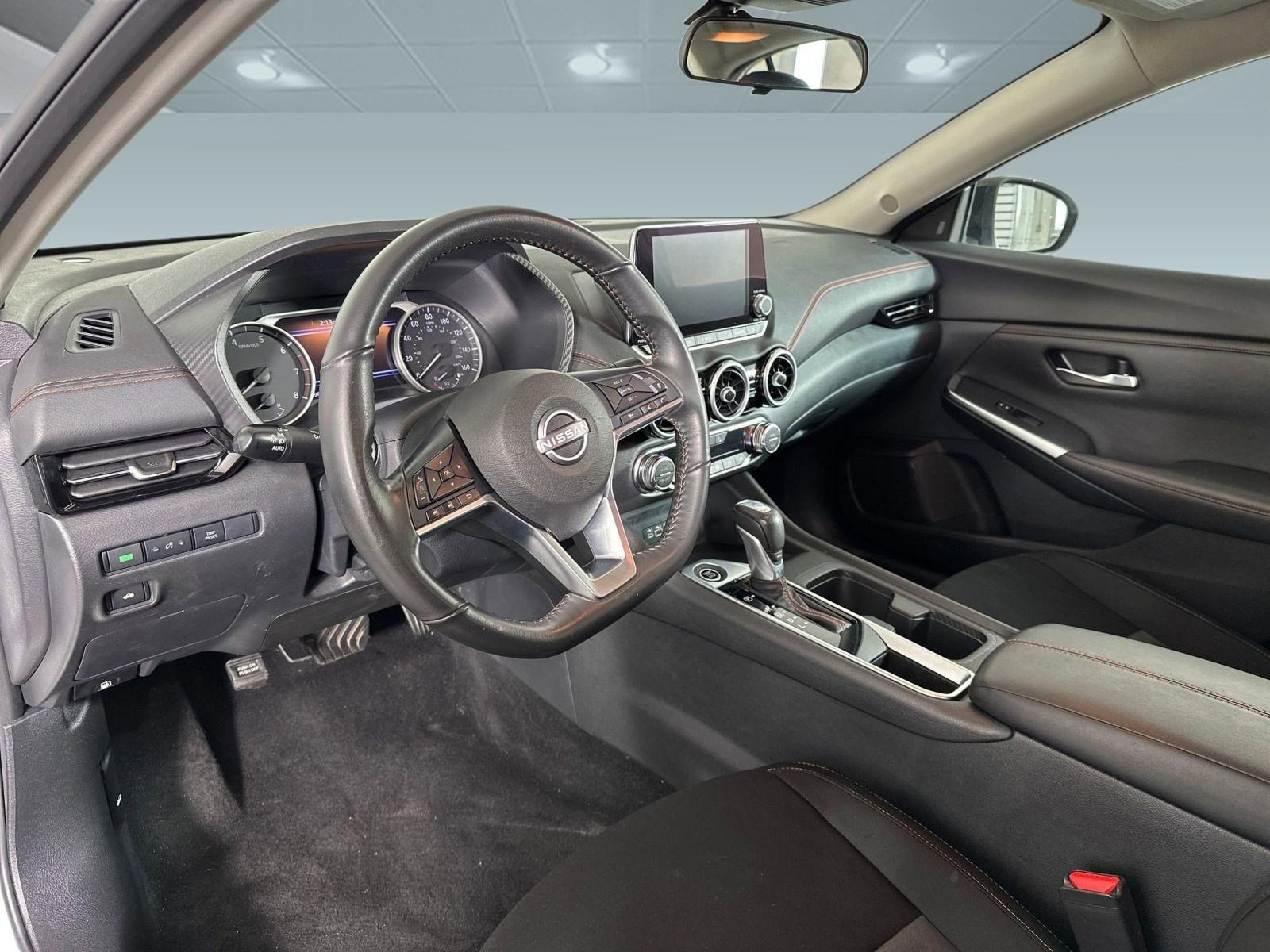 2024 Nissan Sentra SR photo 3