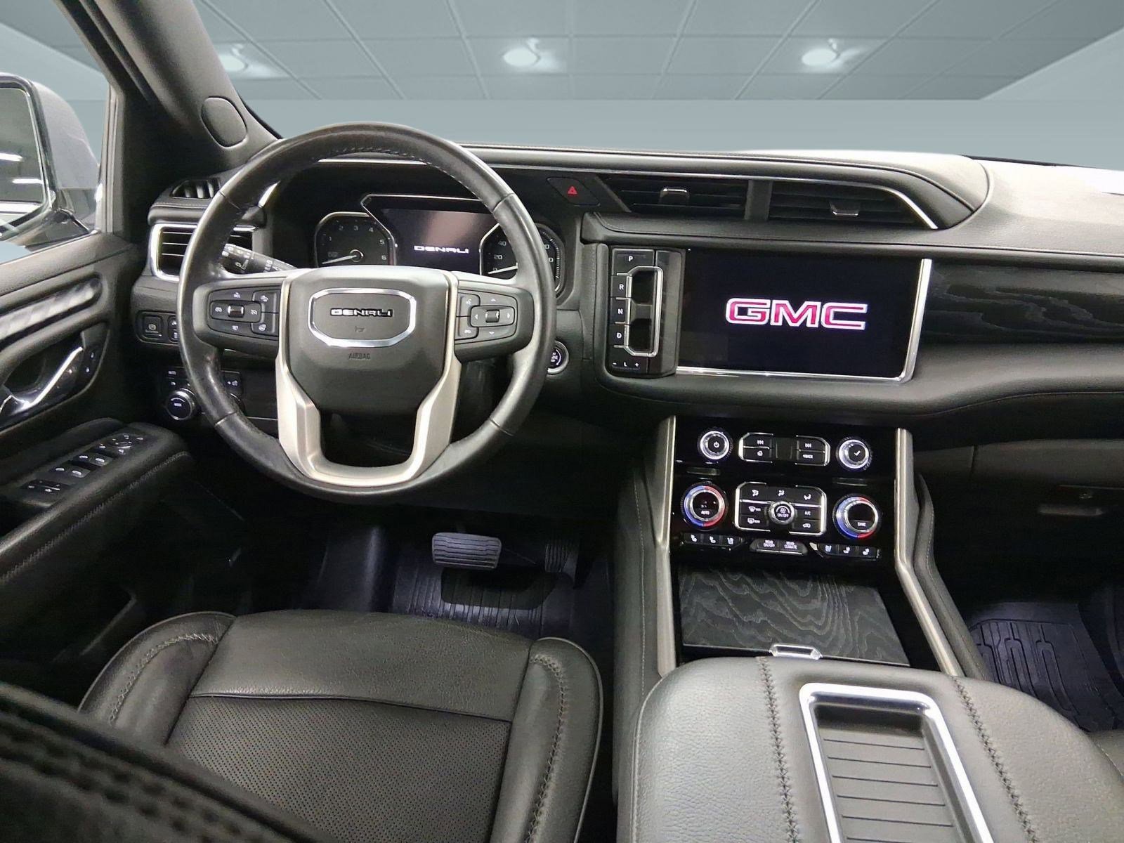 2021 Gmc Yukon XL Denali photo 3