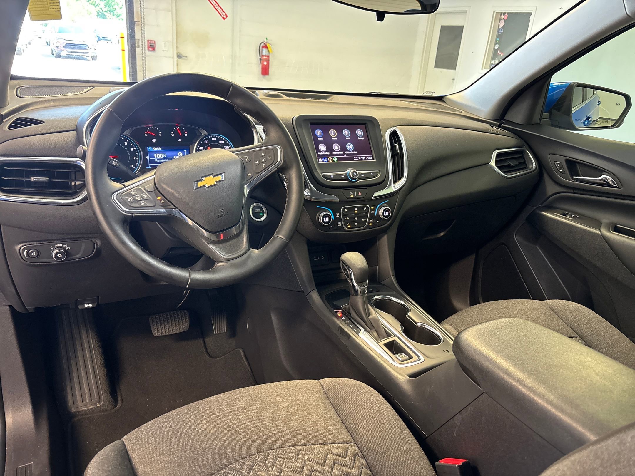 2024 Chevrolet Equinox LT photo 4