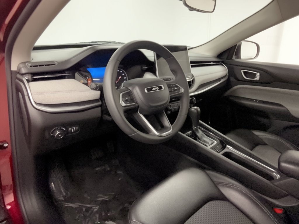 Used 2022 Jeep Compass Latitude SUV