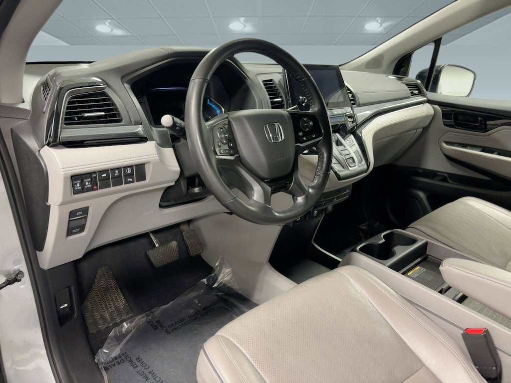 Used 2023 Honda Odyssey Elite Van