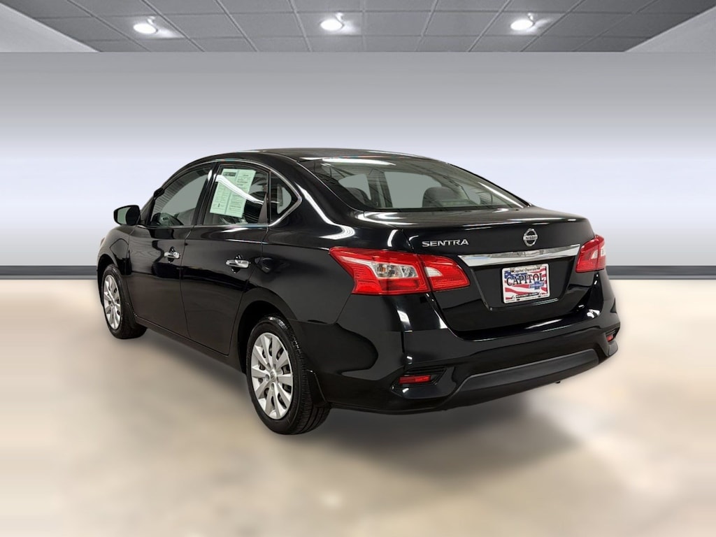 Used 2016 Nissan Sentra S Sedan