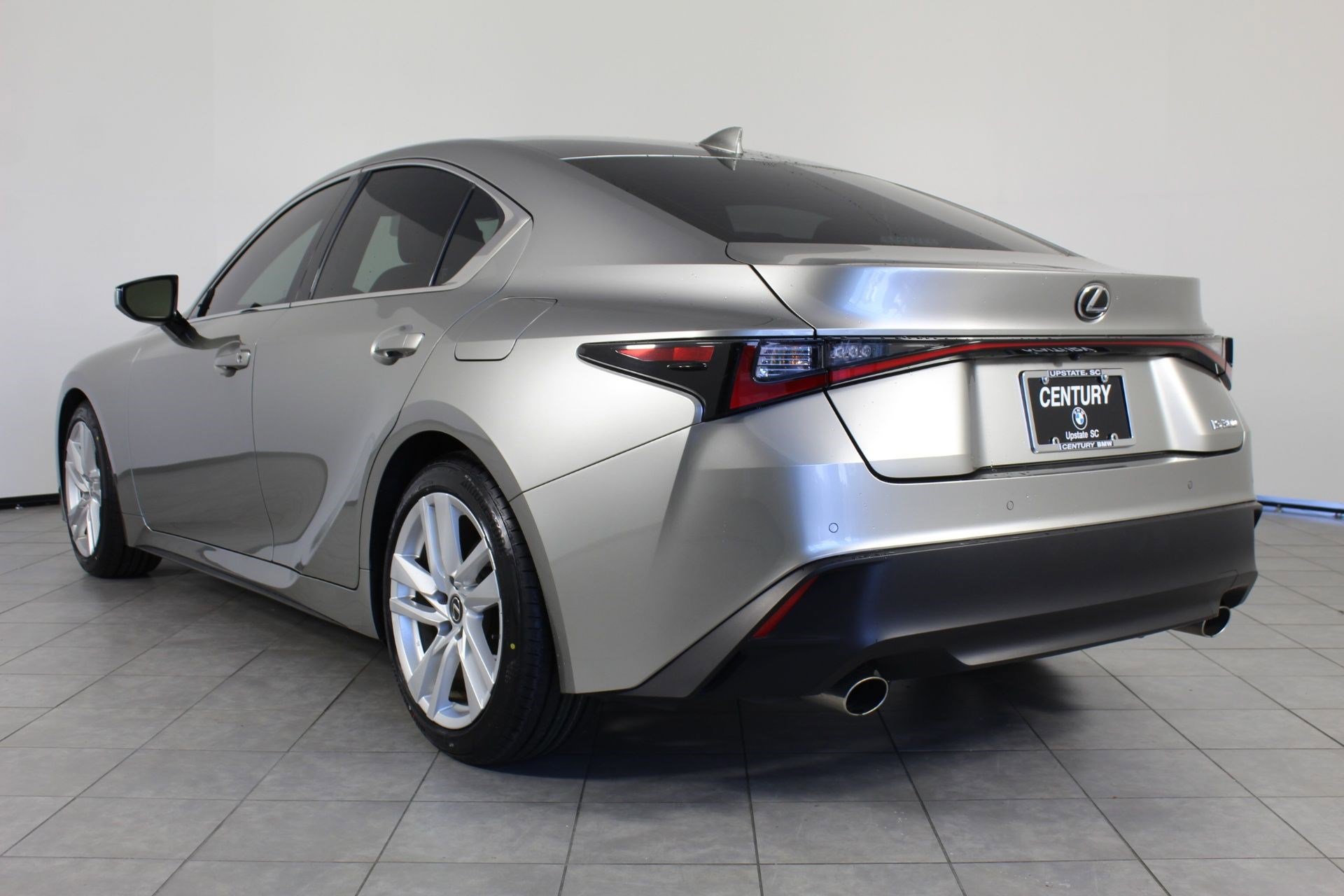 2023 Lexus IS 300 photo 3