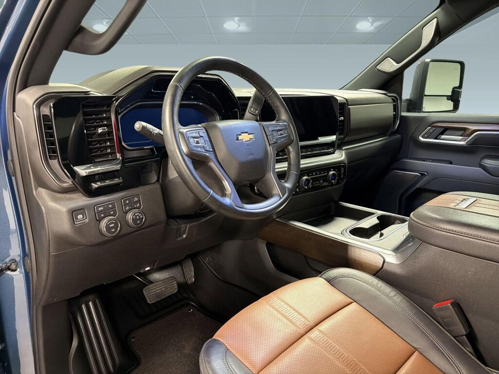 Certified 2025 Chevrolet Silverado 3500 HD High Country Truck Crew Cab