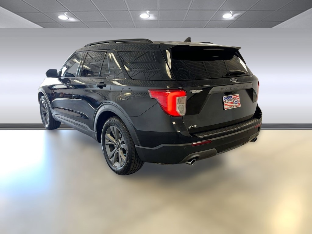 Used 2021 Ford Explorer XLT SUV