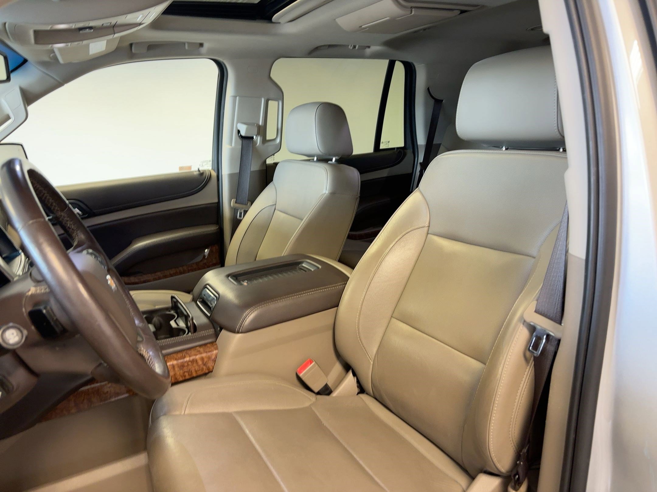 2019 Chevrolet Tahoe Premier photo 4