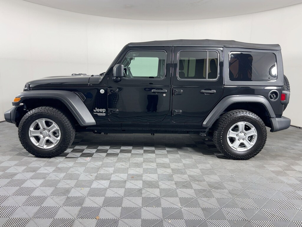 Used 2020 Jeep Wrangler Sport SUV