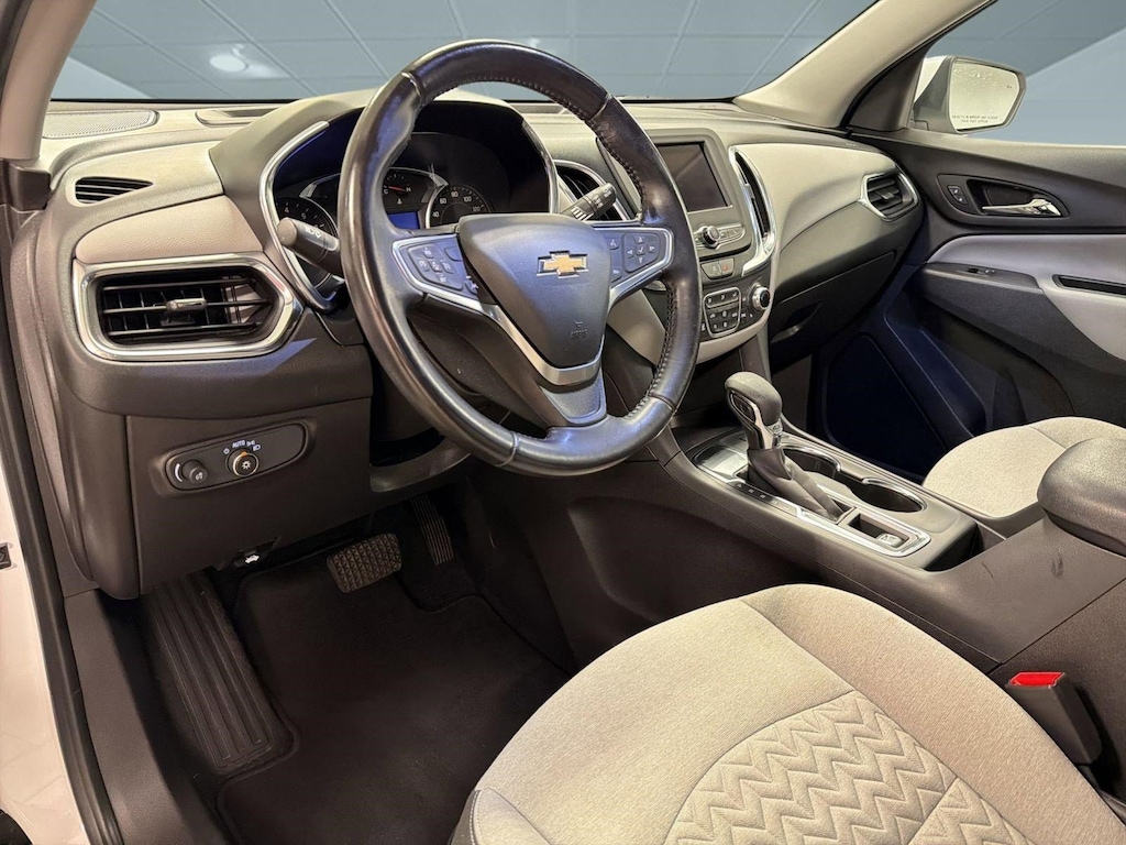 Used 2022 Chevrolet Equinox LT SUV