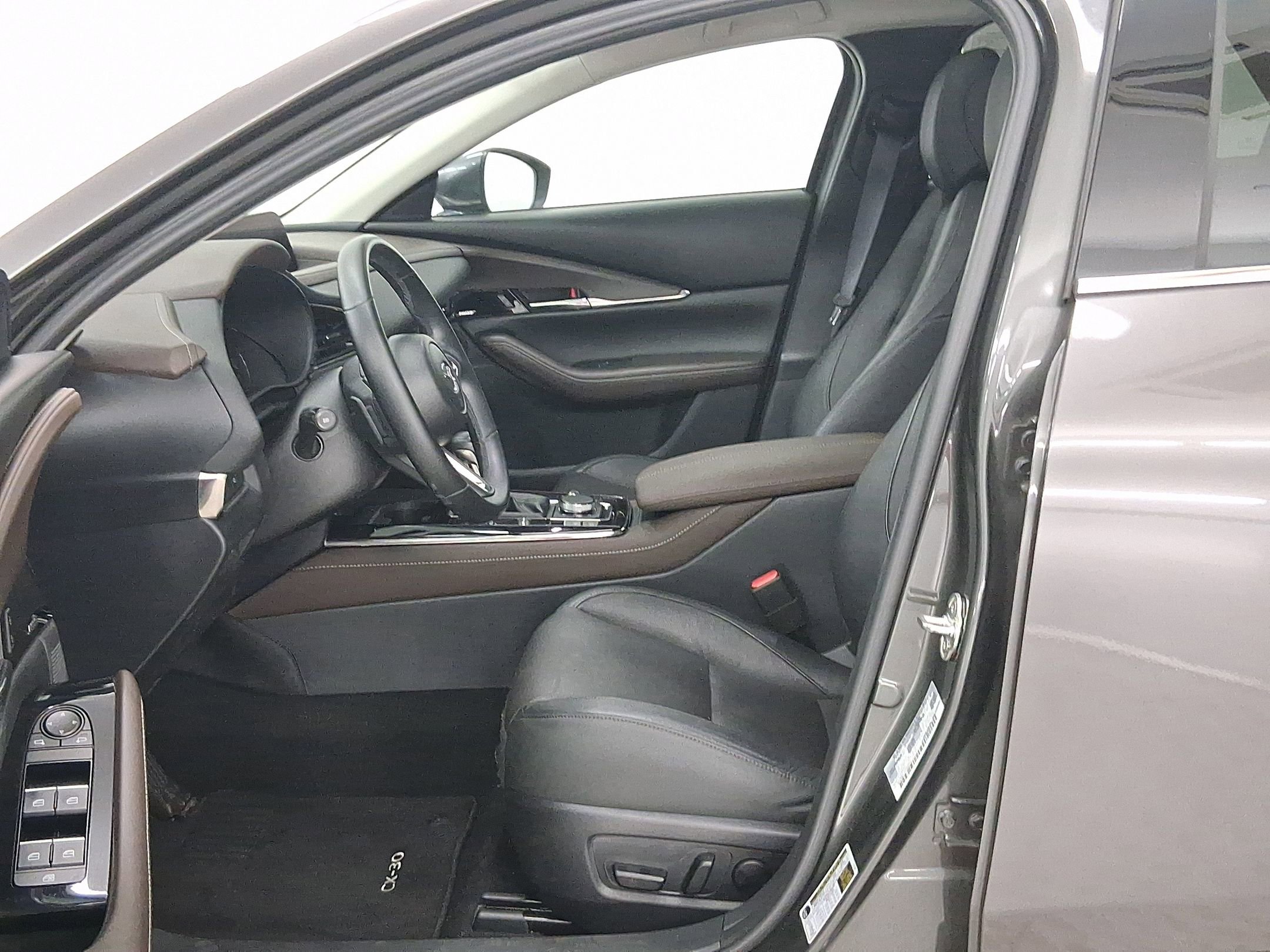 2021 Mazda CX-30 Premium photo 3