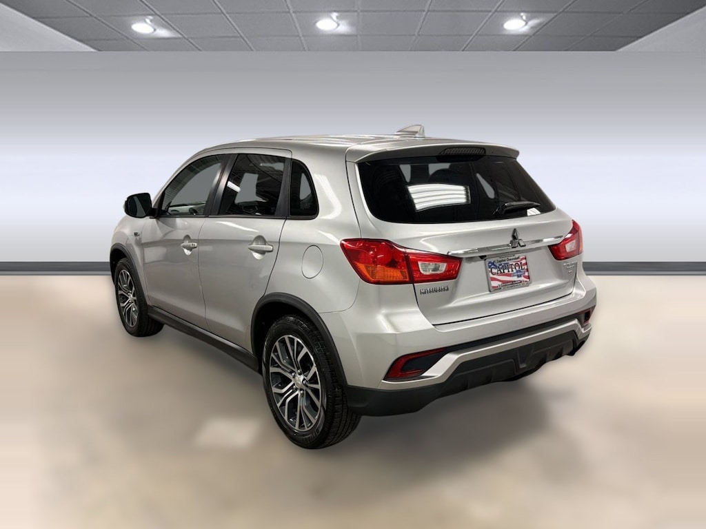 Used 2018 Mitsubishi Outlander Sport SE 2.4 CUV