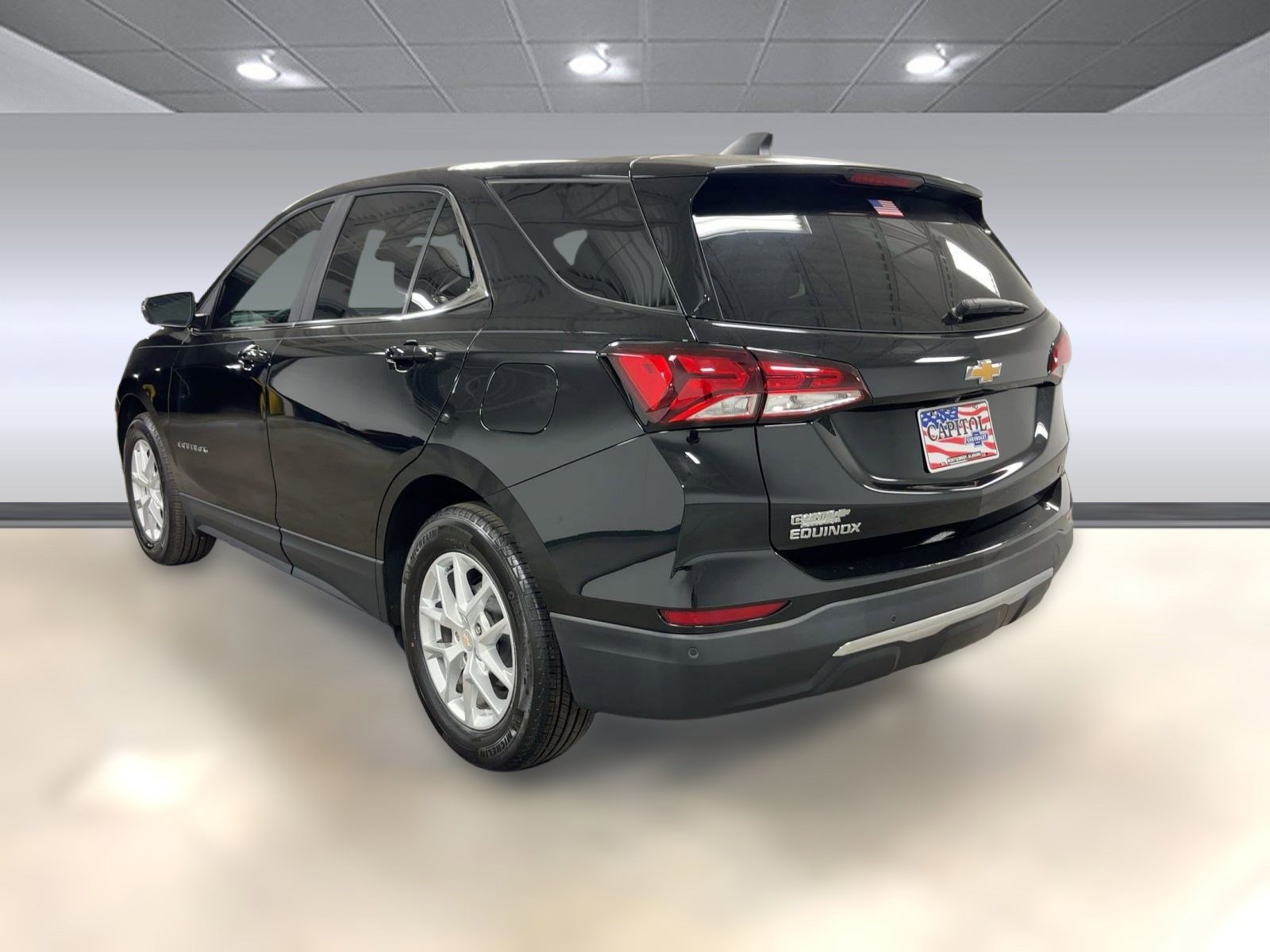 2023 Chevrolet Equinox LT photo 3