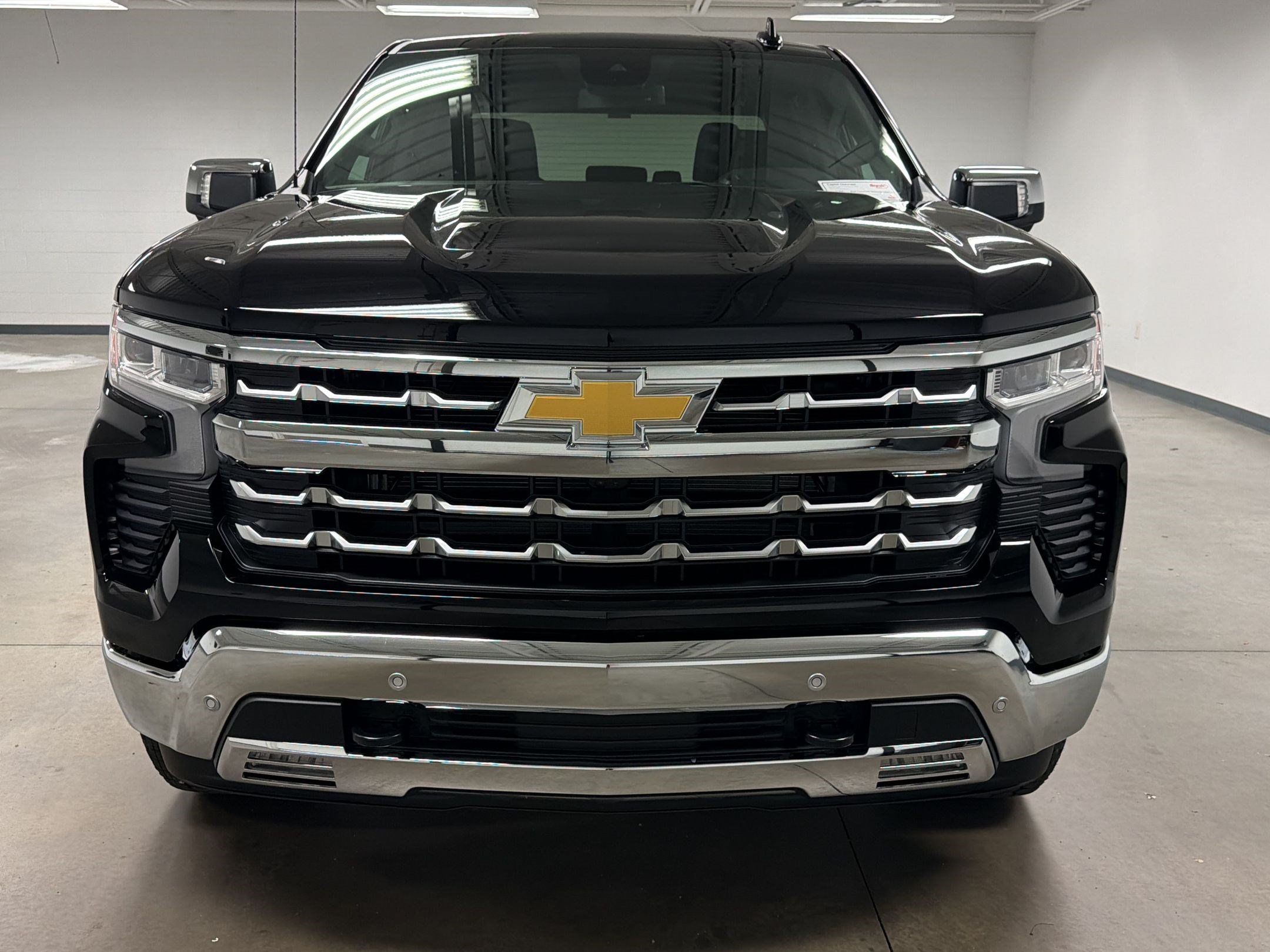 New 2026 Chevrolet Silverado 1500 LTZ Truck Crew Cab