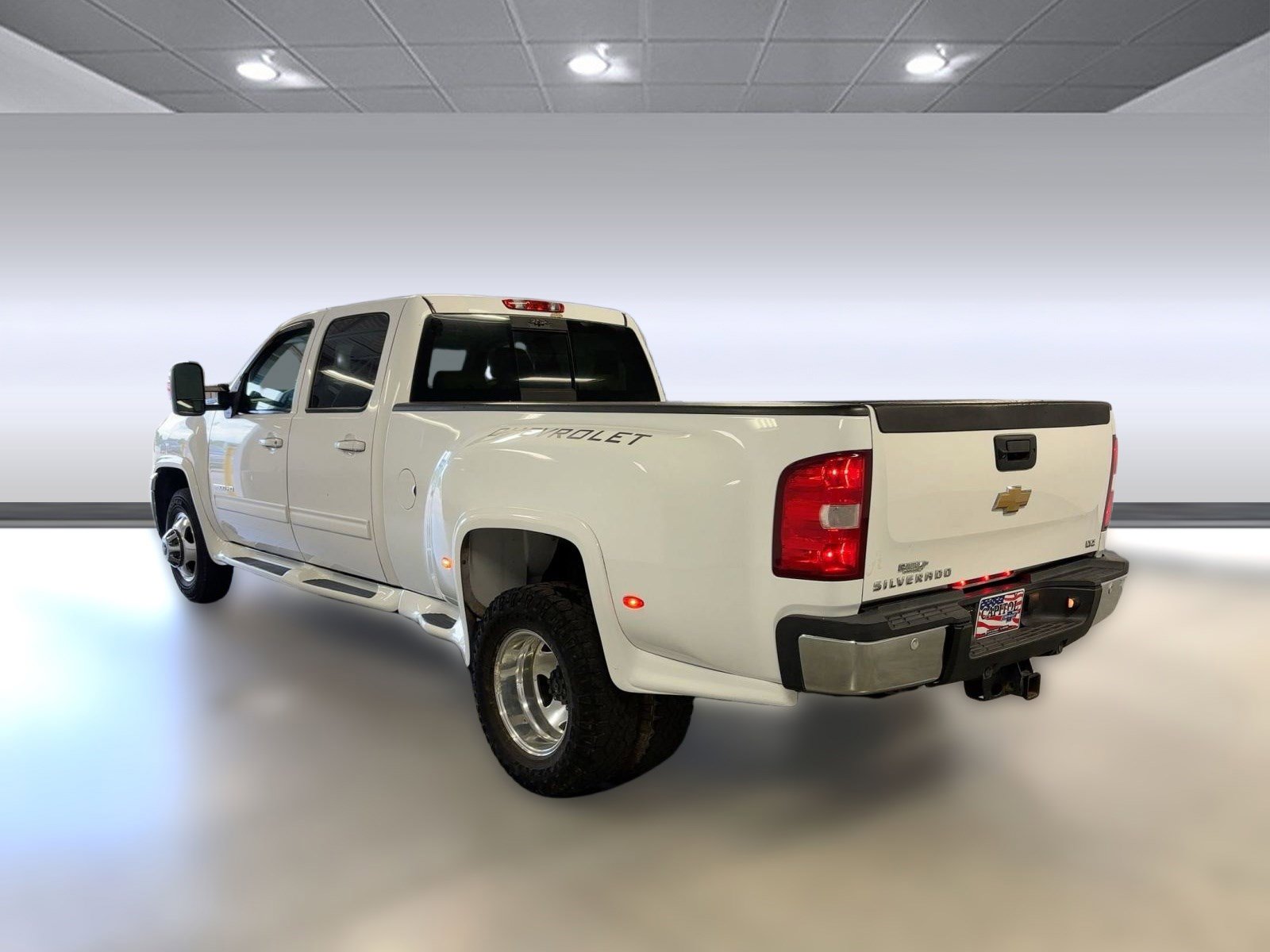 2013 Chevrolet Silverado 3500HD LTZ photo 2