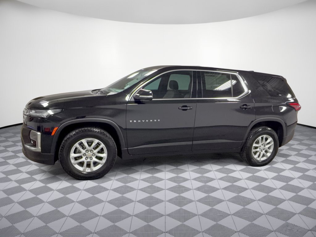 Used 2023 Chevrolet Traverse LS SUV