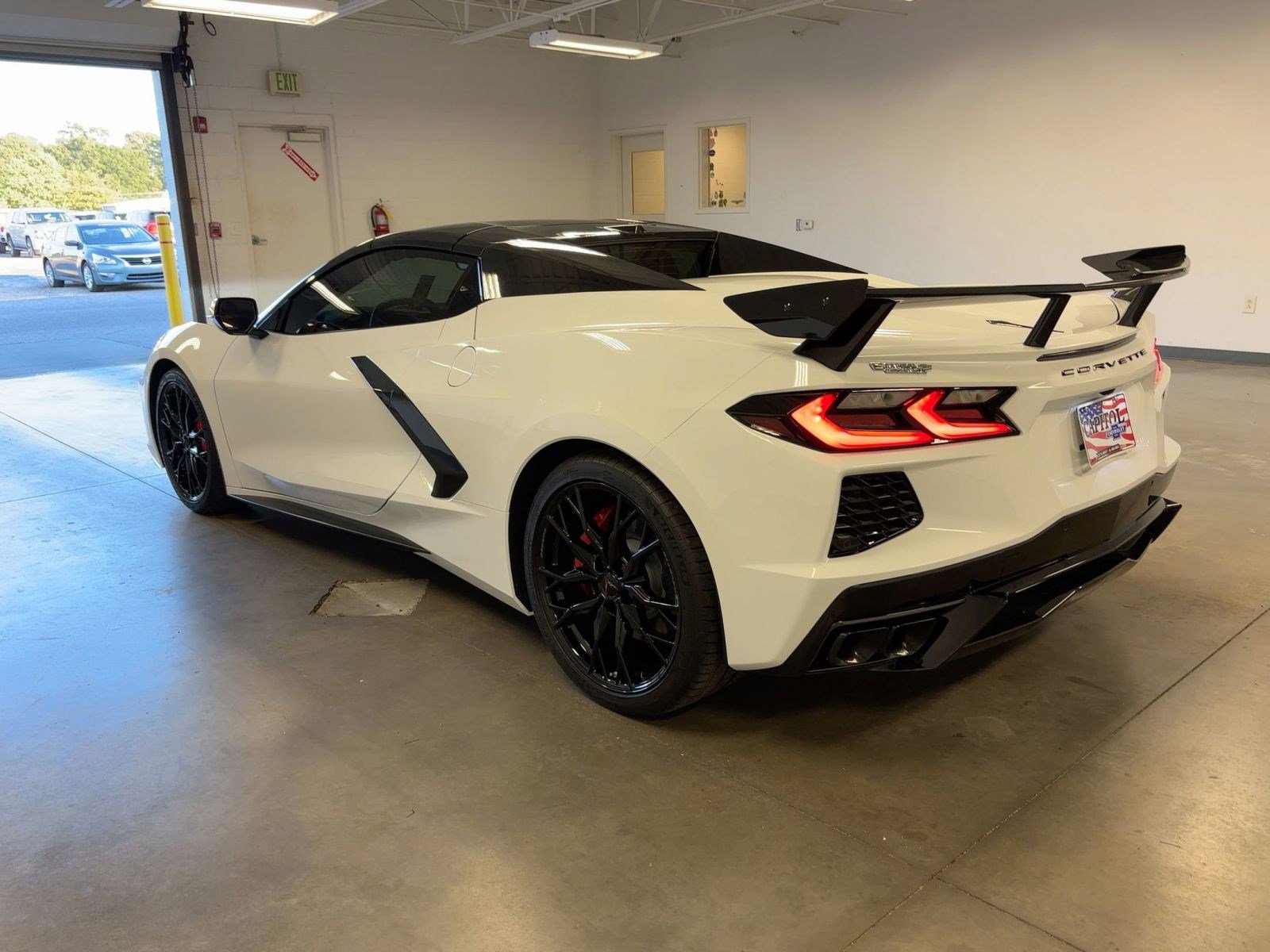 2025 Chevrolet Corvette Stingray 2LT Convertible photo 3