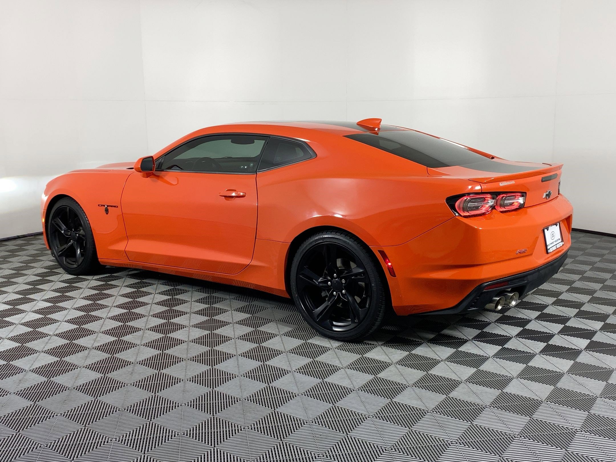 2019 Chevrolet Camaro 2LT Coupe photo 3