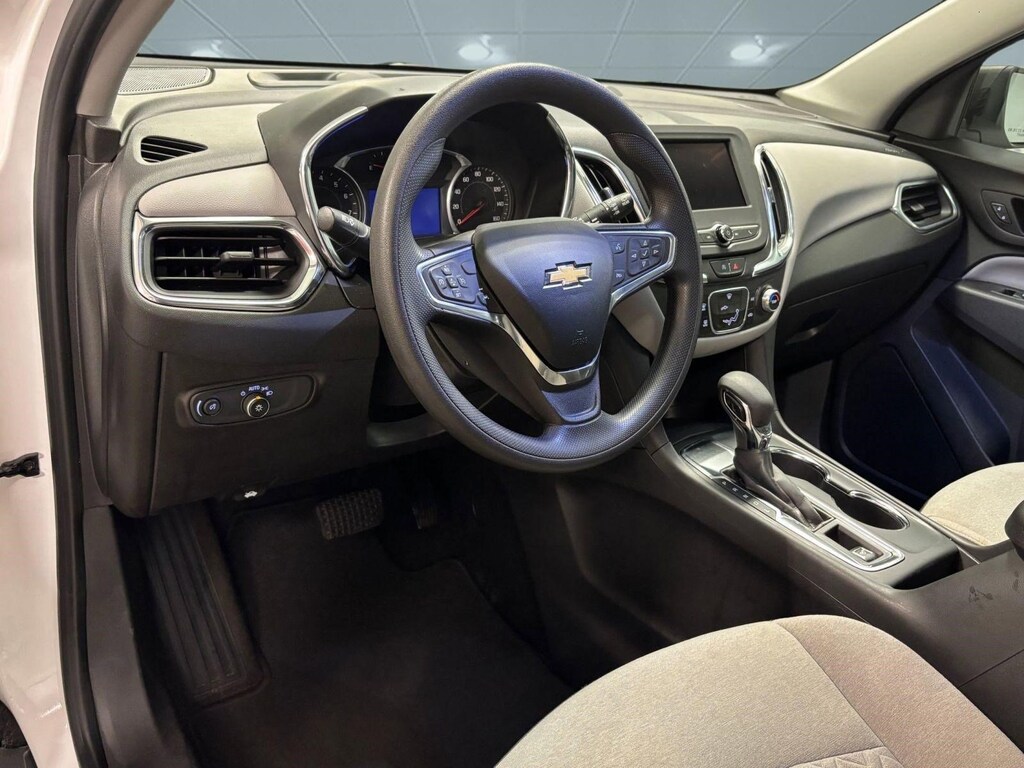 Used 2022 Chevrolet Equinox LS SUV