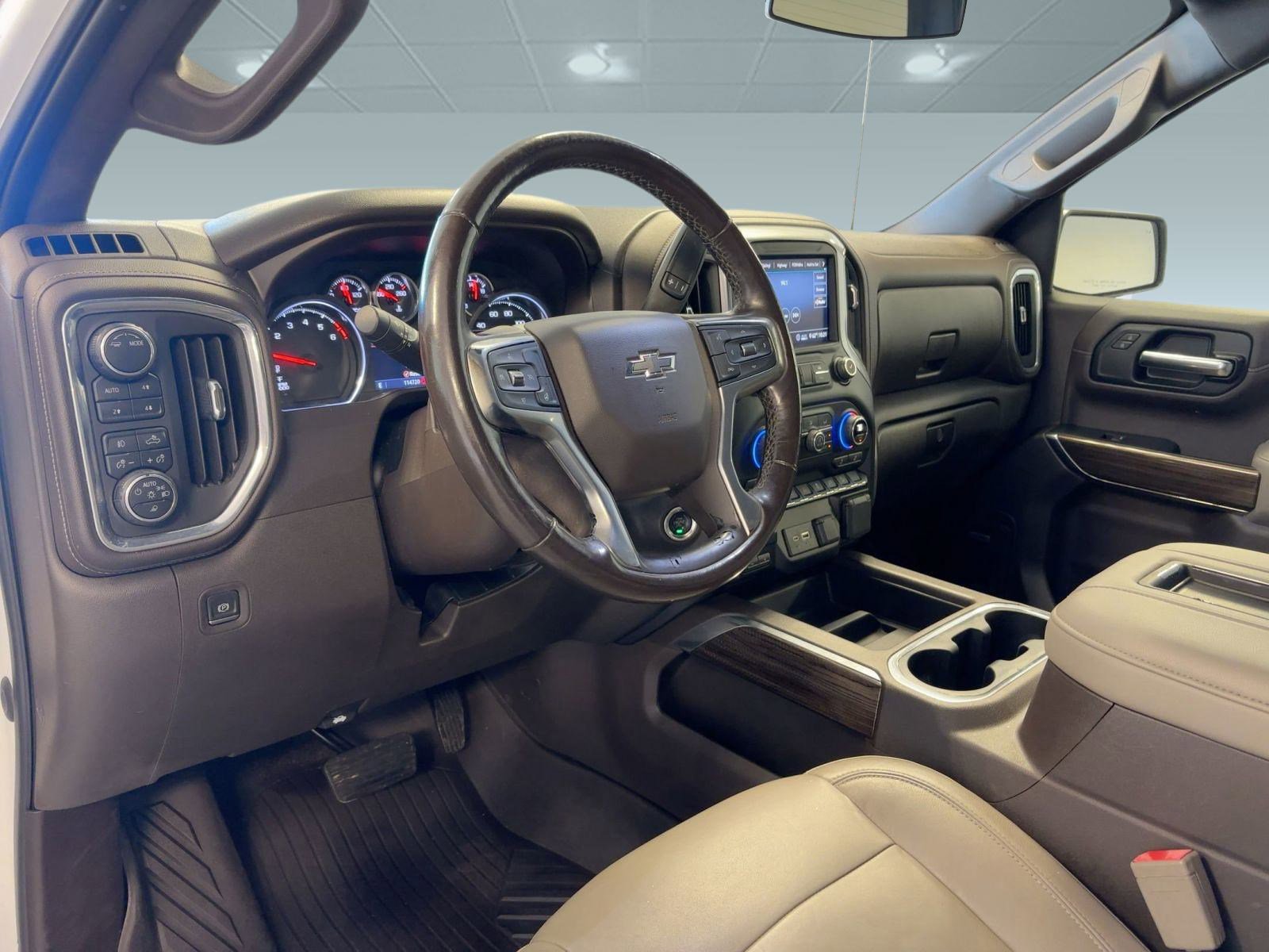 2020 Chevrolet Silverado 1500 LT Trail Boss photo 3