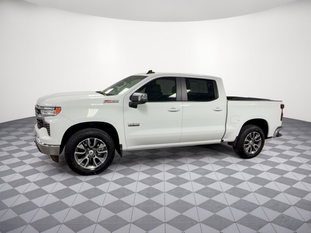 Used 2025 Chevrolet Silverado 1500 LT Truck Crew Cab