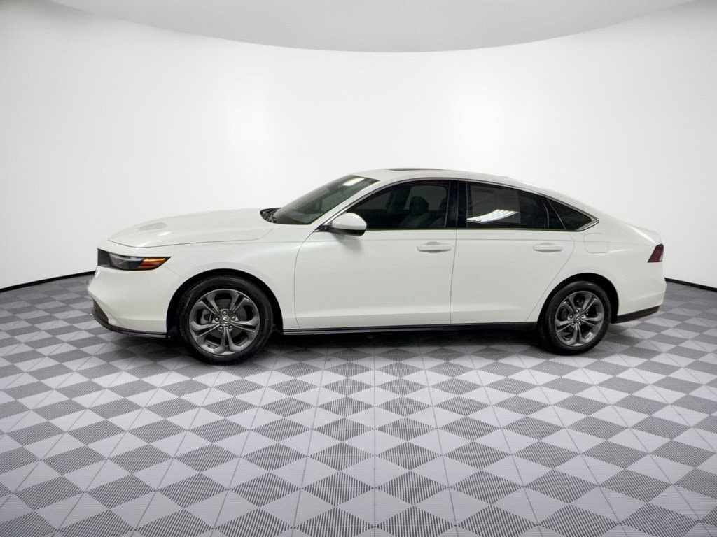 Used 2024 Honda Accord EX Sedan