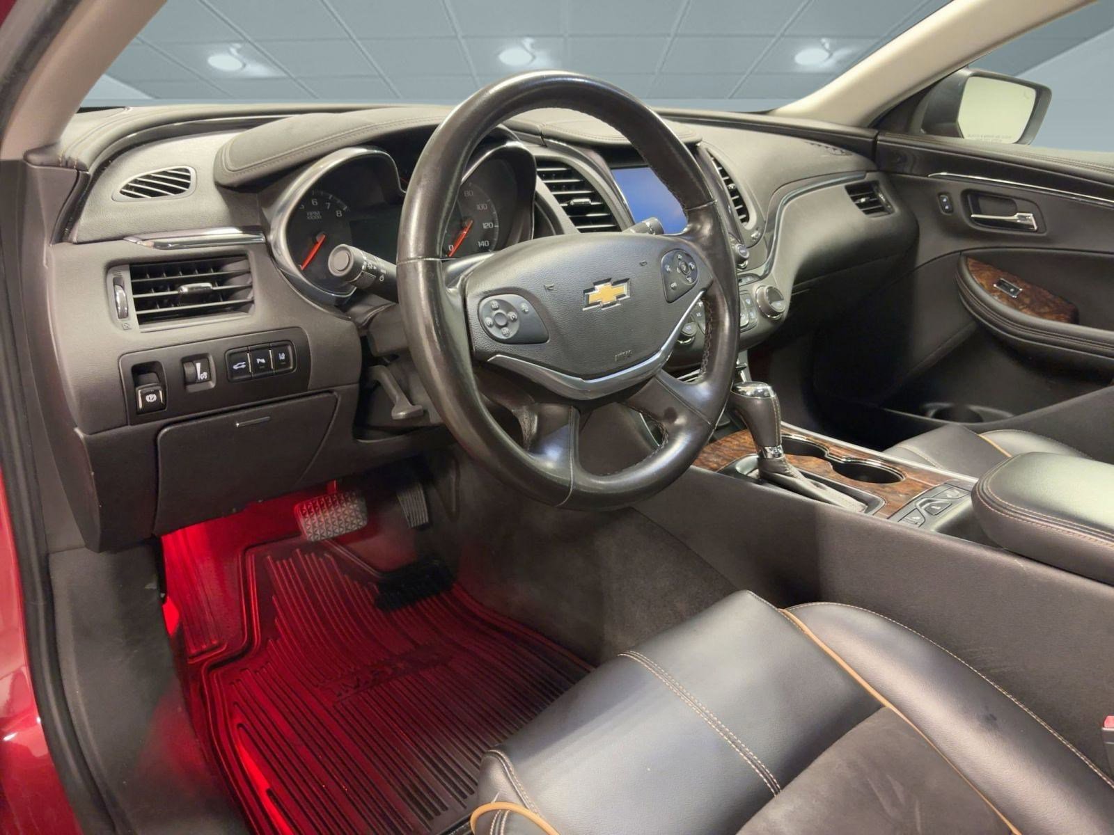 2014 Chevrolet Impala 1LT photo 2