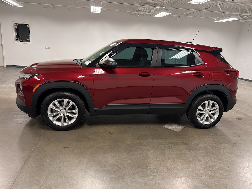 Used 2023 Chevrolet Trailblazer LS SUV