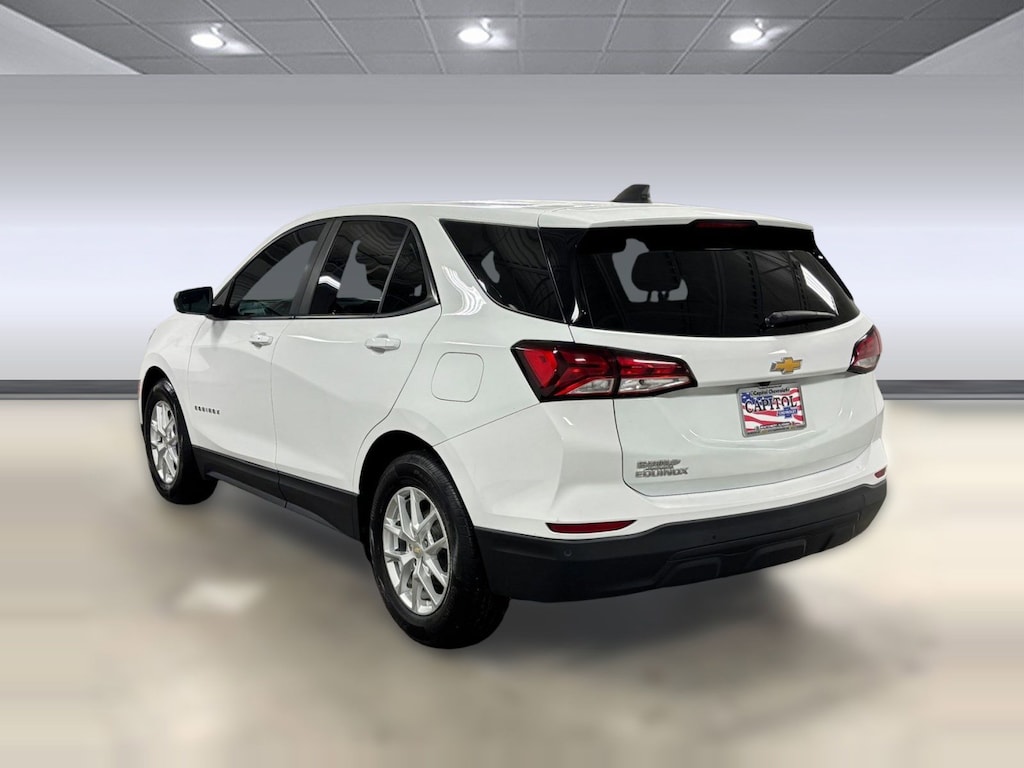 Used 2022 Chevrolet Equinox LS SUV