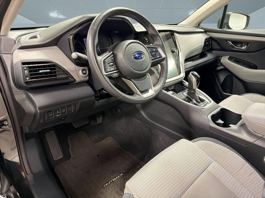 Used 2024 Subaru Outback Premium SUV