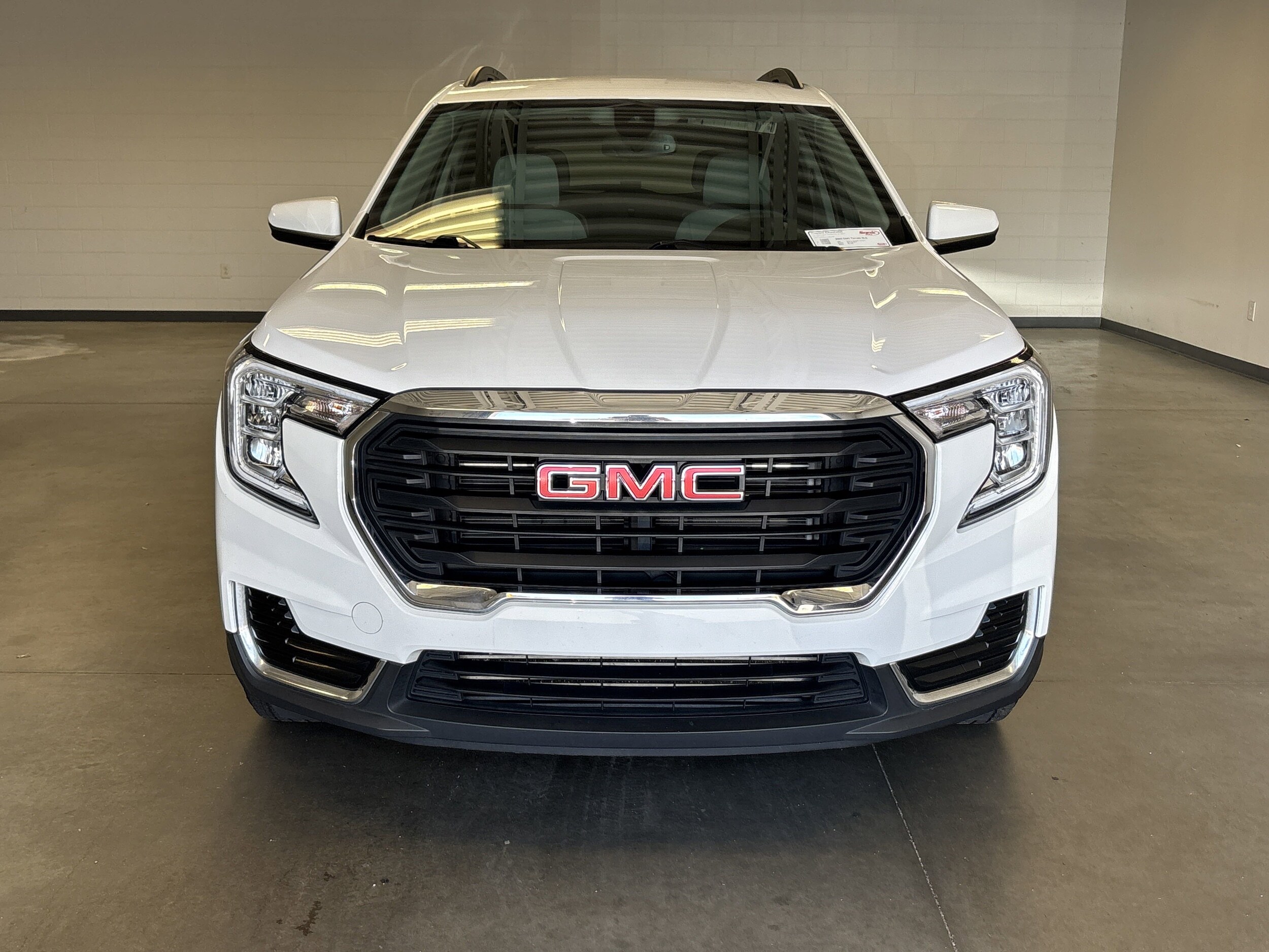 2023 Gmc Terrain SLE photo 4