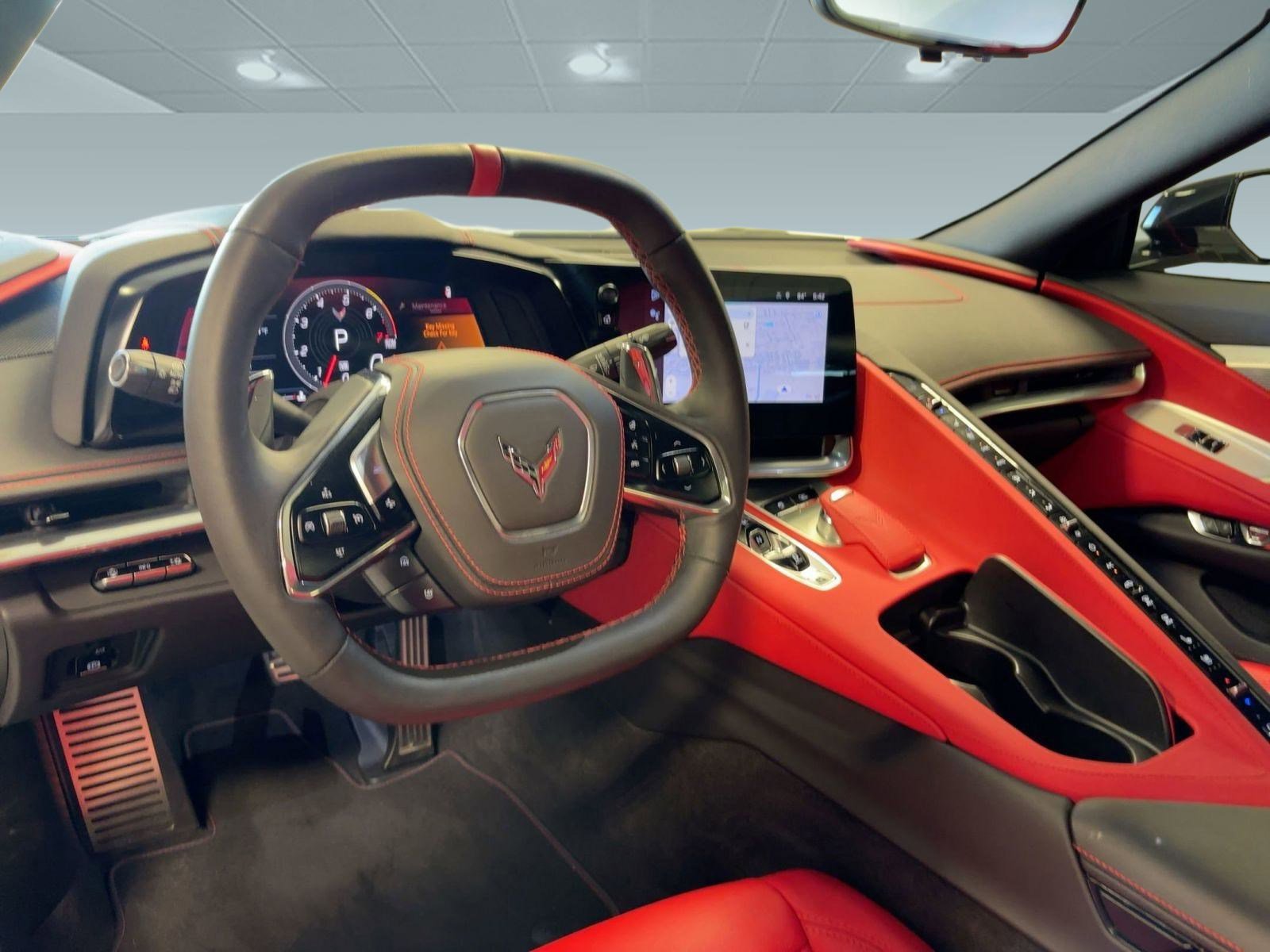 2025 Chevrolet Corvette Stingray 2LT Convertible photo 4