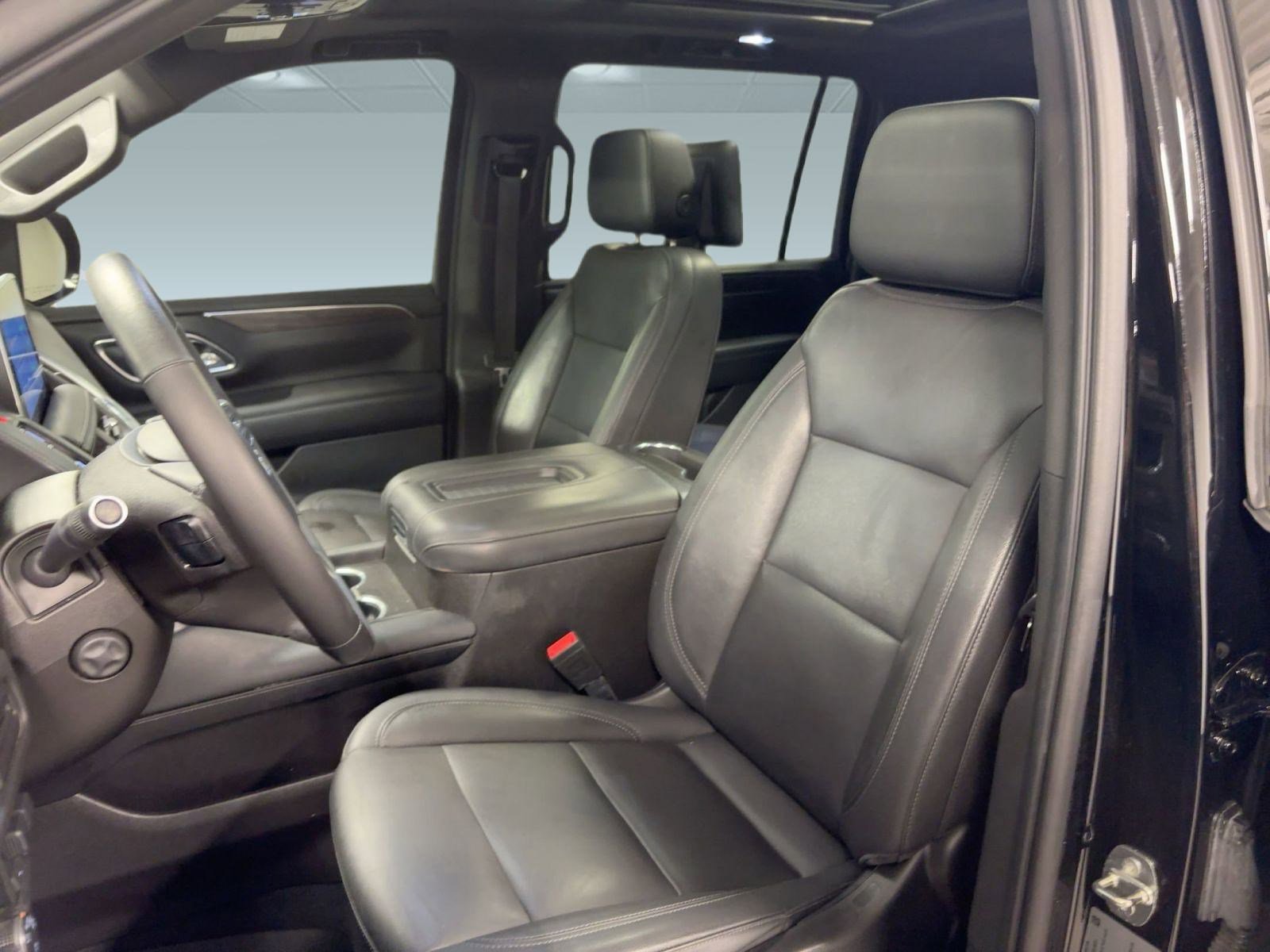 2021 Chevrolet Suburban Z71 photo 4