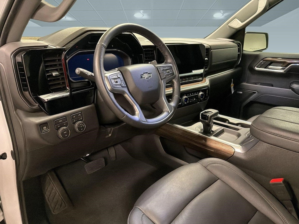 Used 2024 Chevrolet Silverado 1500 RST Truck Crew Cab