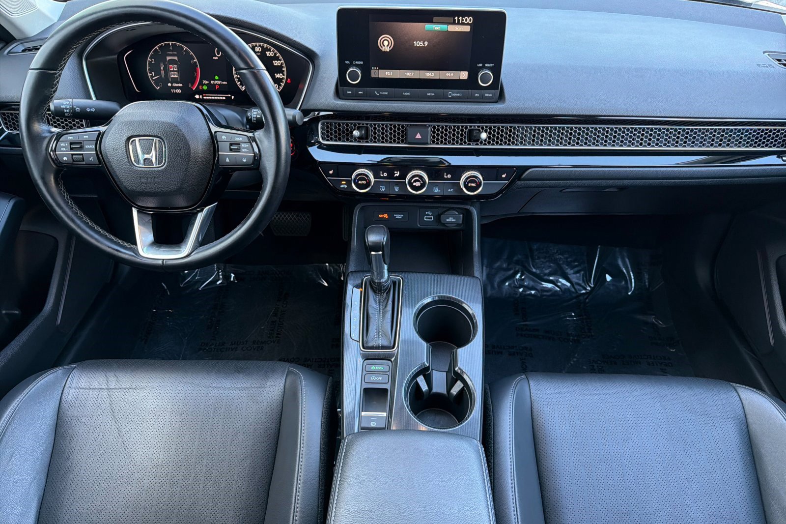 2023 Honda Civic EX-L Hatchback photo 3