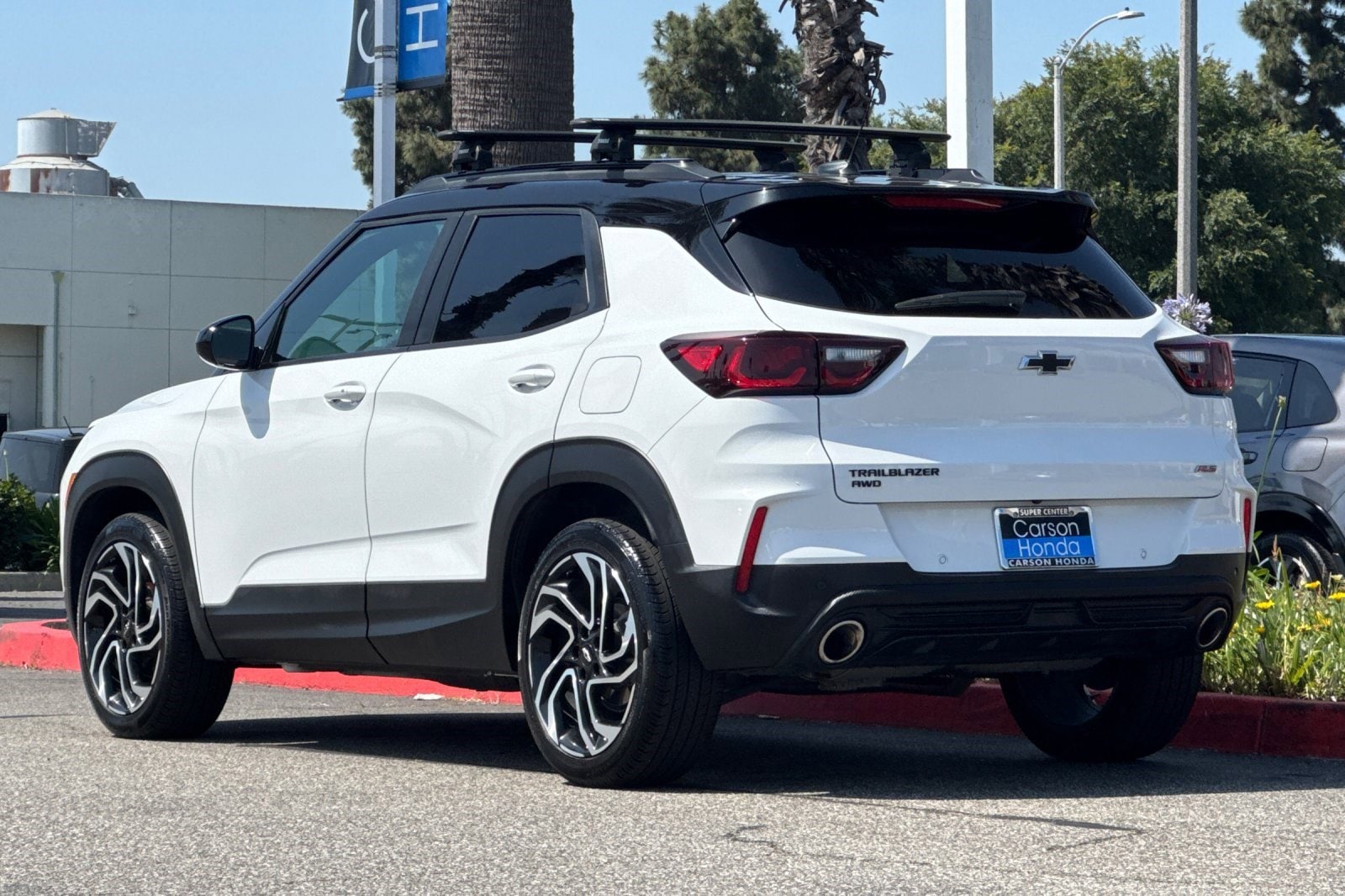 2024 Chevrolet Trailblazer RS photo 2