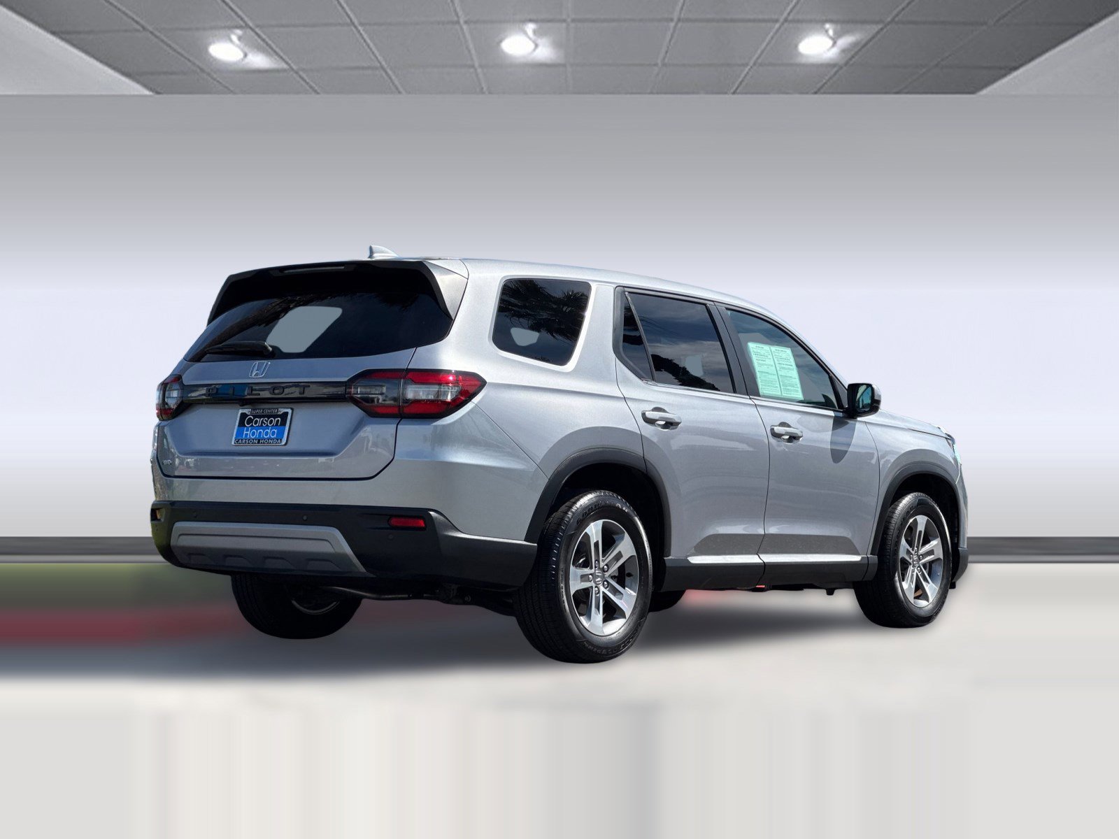 2024 Honda Pilot EX-L 7 Passenger photo 3