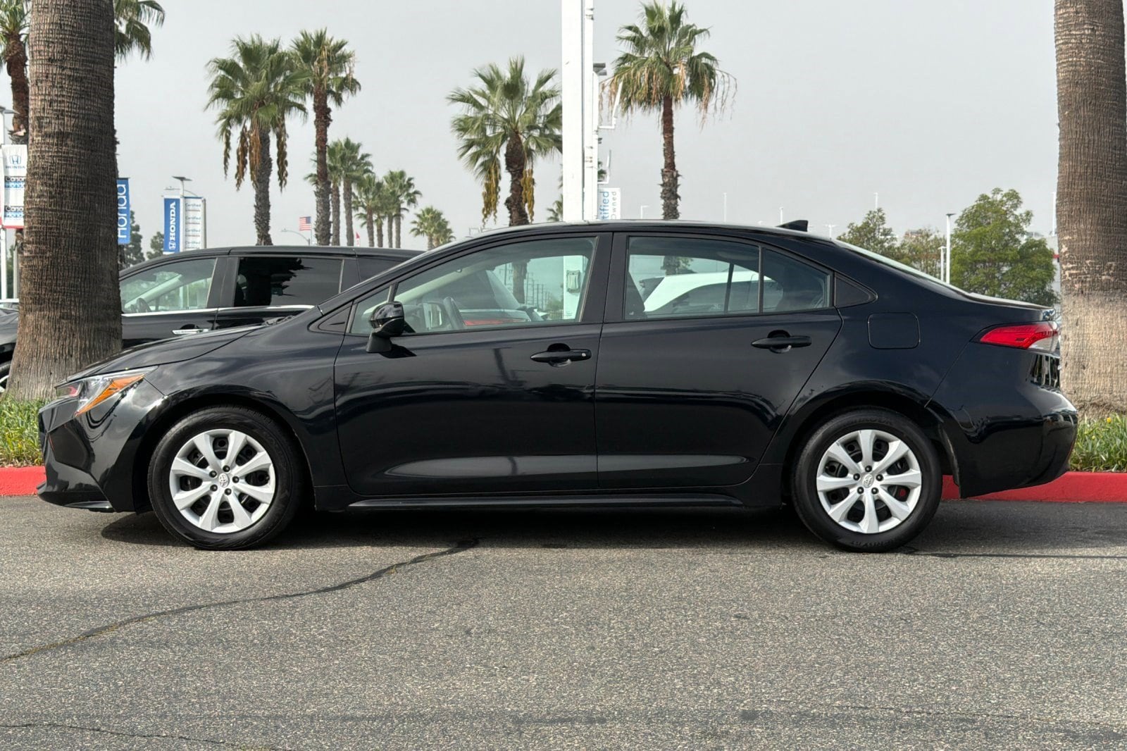 Used 2024 Toyota Corolla LE with VIN 5YFB4MDE9RP089872 for sale in Northfield, Minnesota