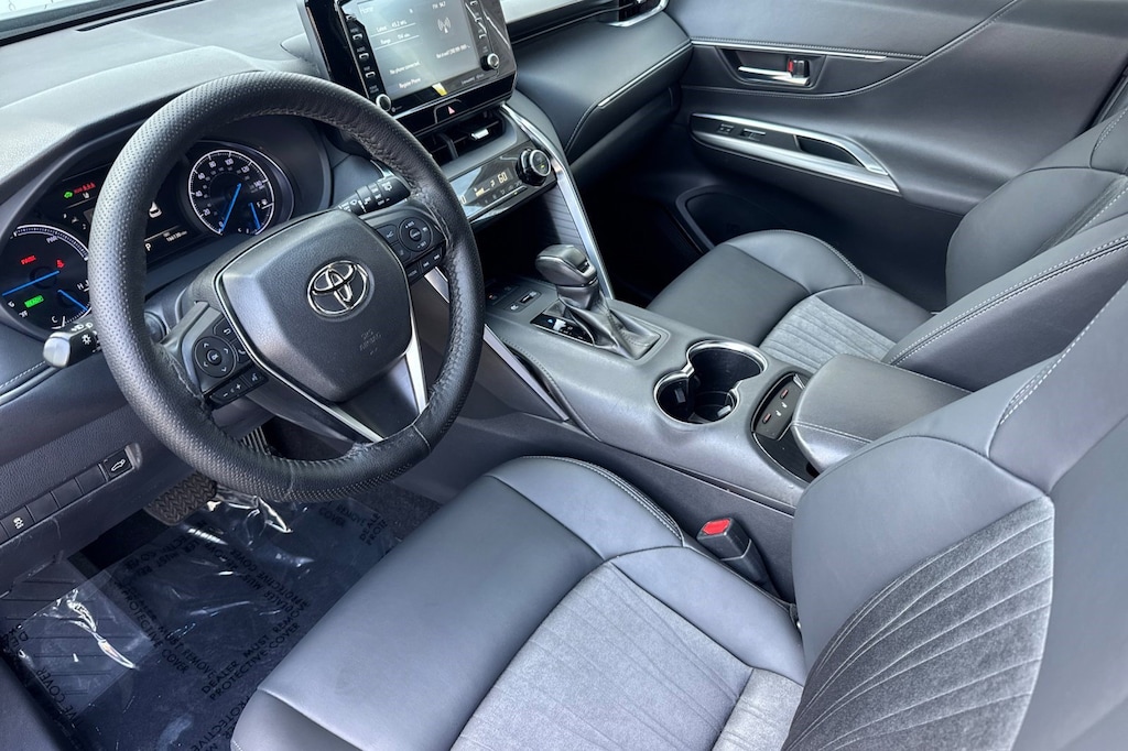 Used 2021 Toyota Venza XLE SUV