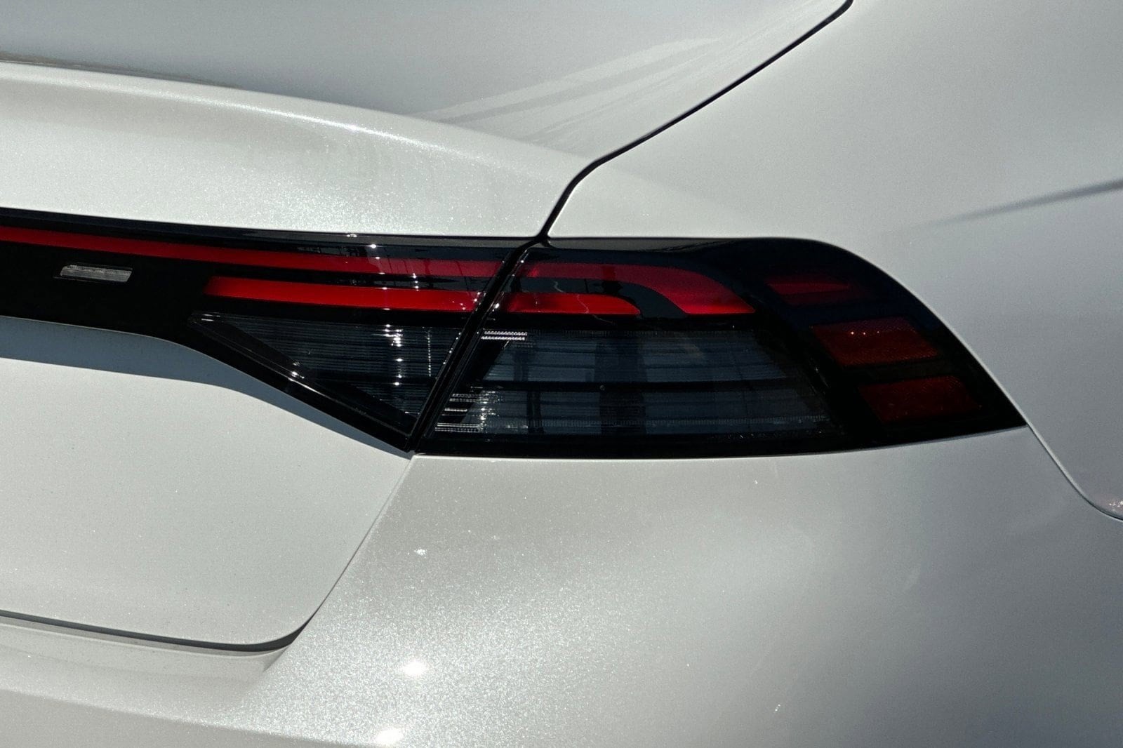 2025 Honda Accord SE - Photo 12