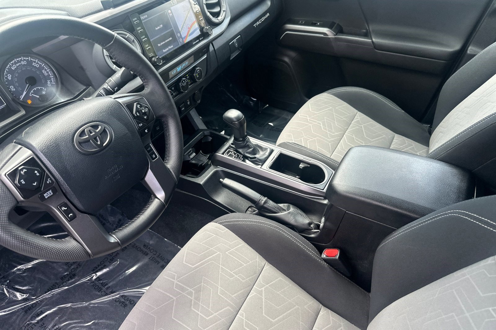 2023 Toyota Tacoma TRD SR photo 4