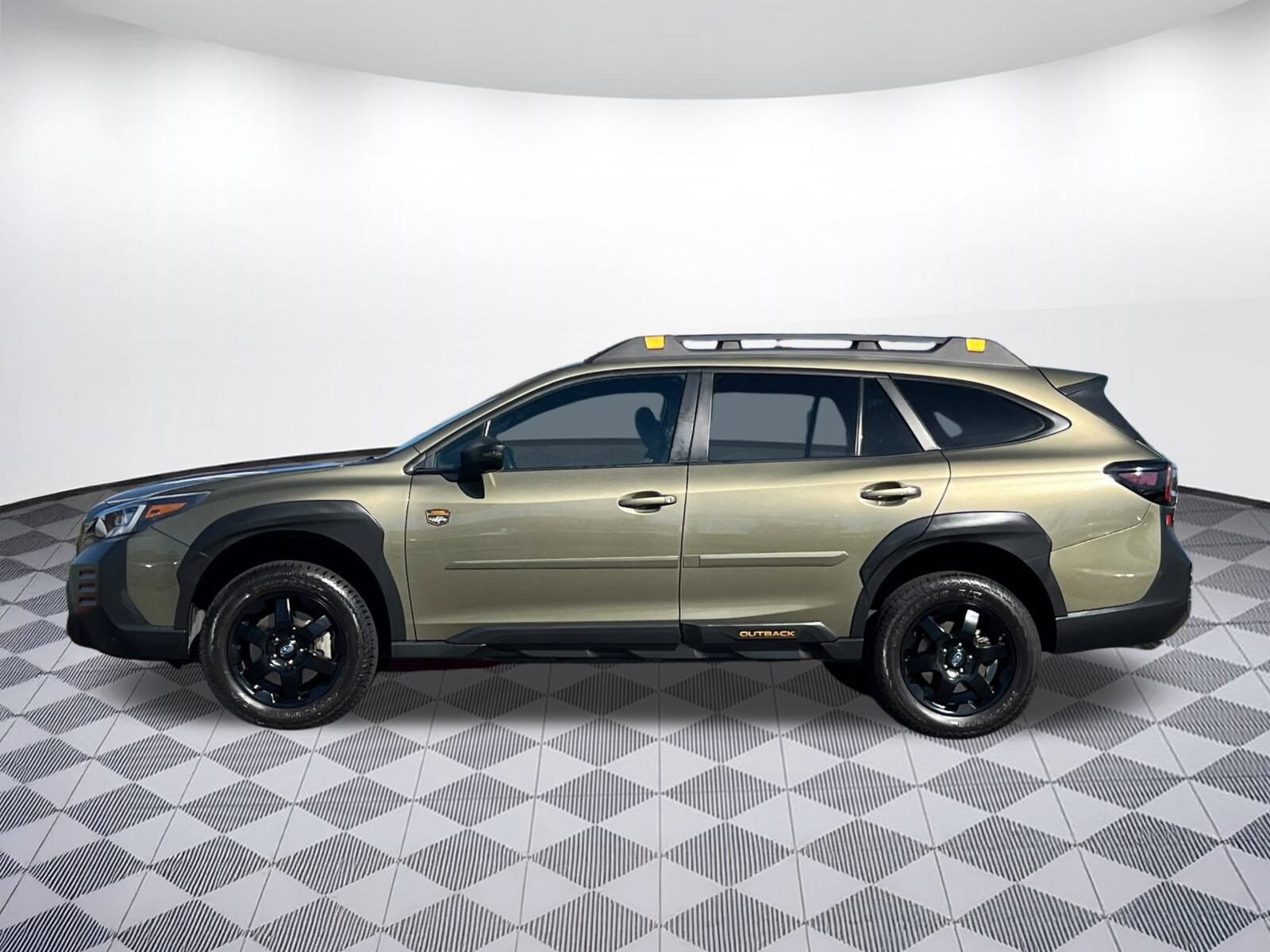 2022 Subaru Outback Wilderness photo 2