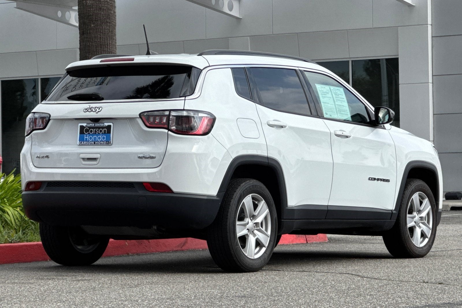 2022 Jeep Compass Latitude - Photo 9
