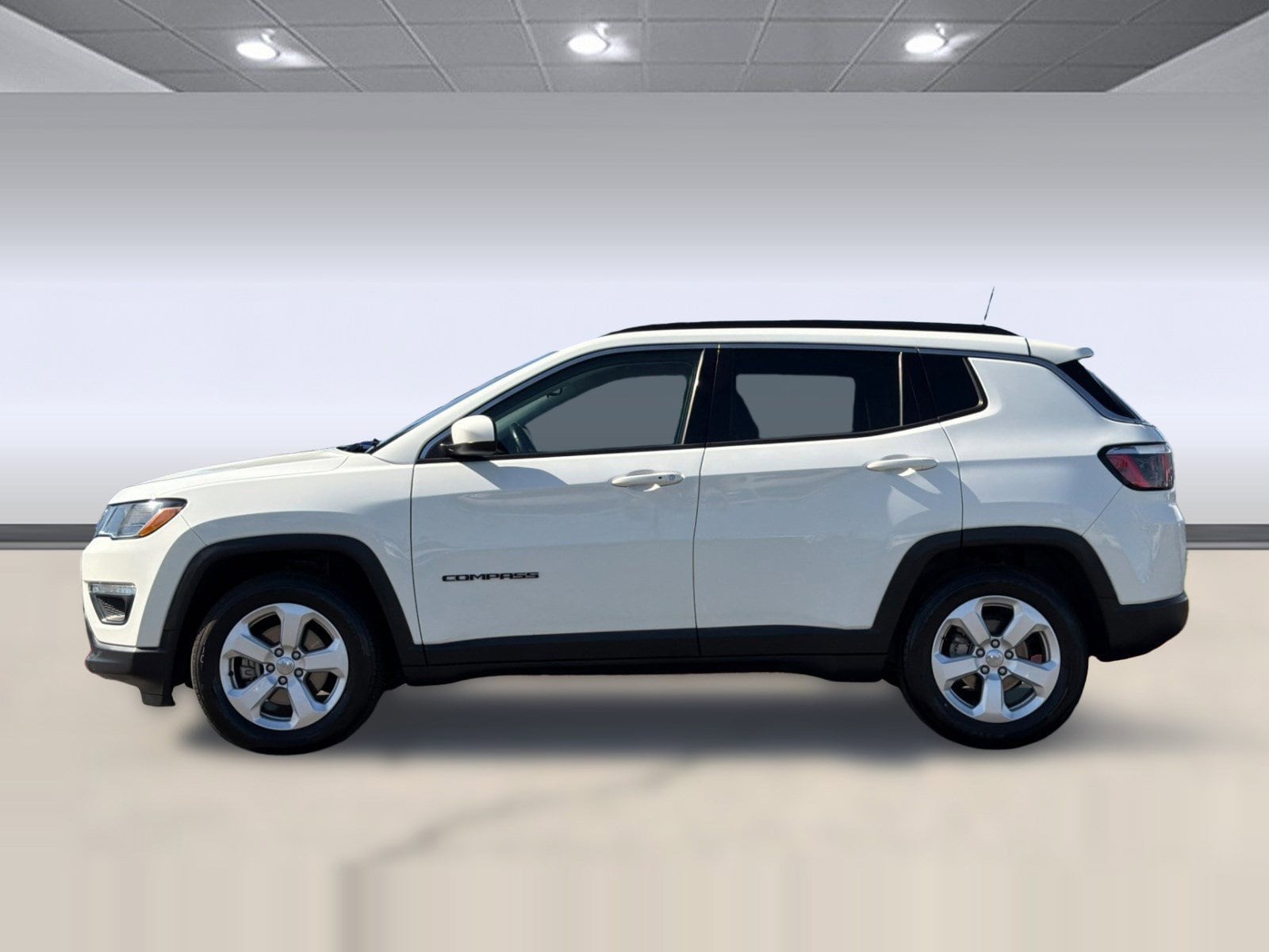Used 2020 Jeep Compass Latitude with VIN 3C4NJCBB5LT125120 for sale in Carson, CA
