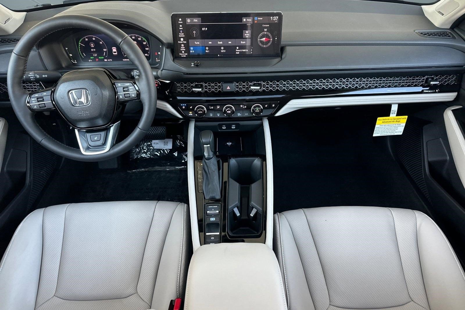 2026 Honda Accord Hybrid Touring - Photo 15