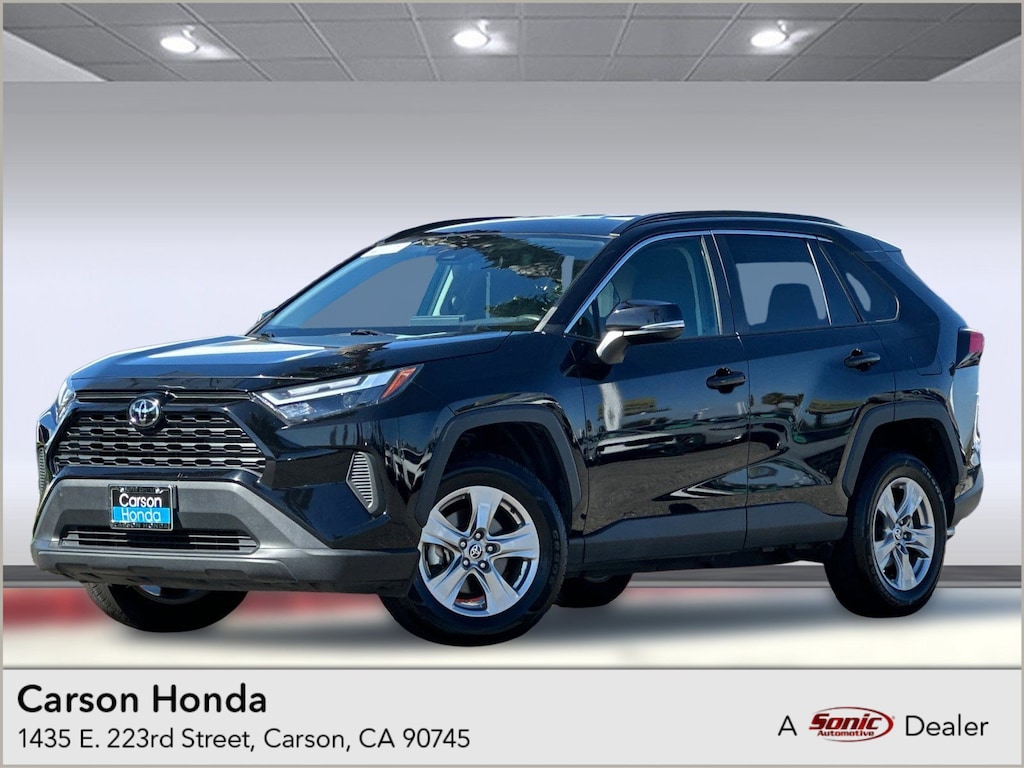 Used 2023 Toyota RAV4 XLE SUV