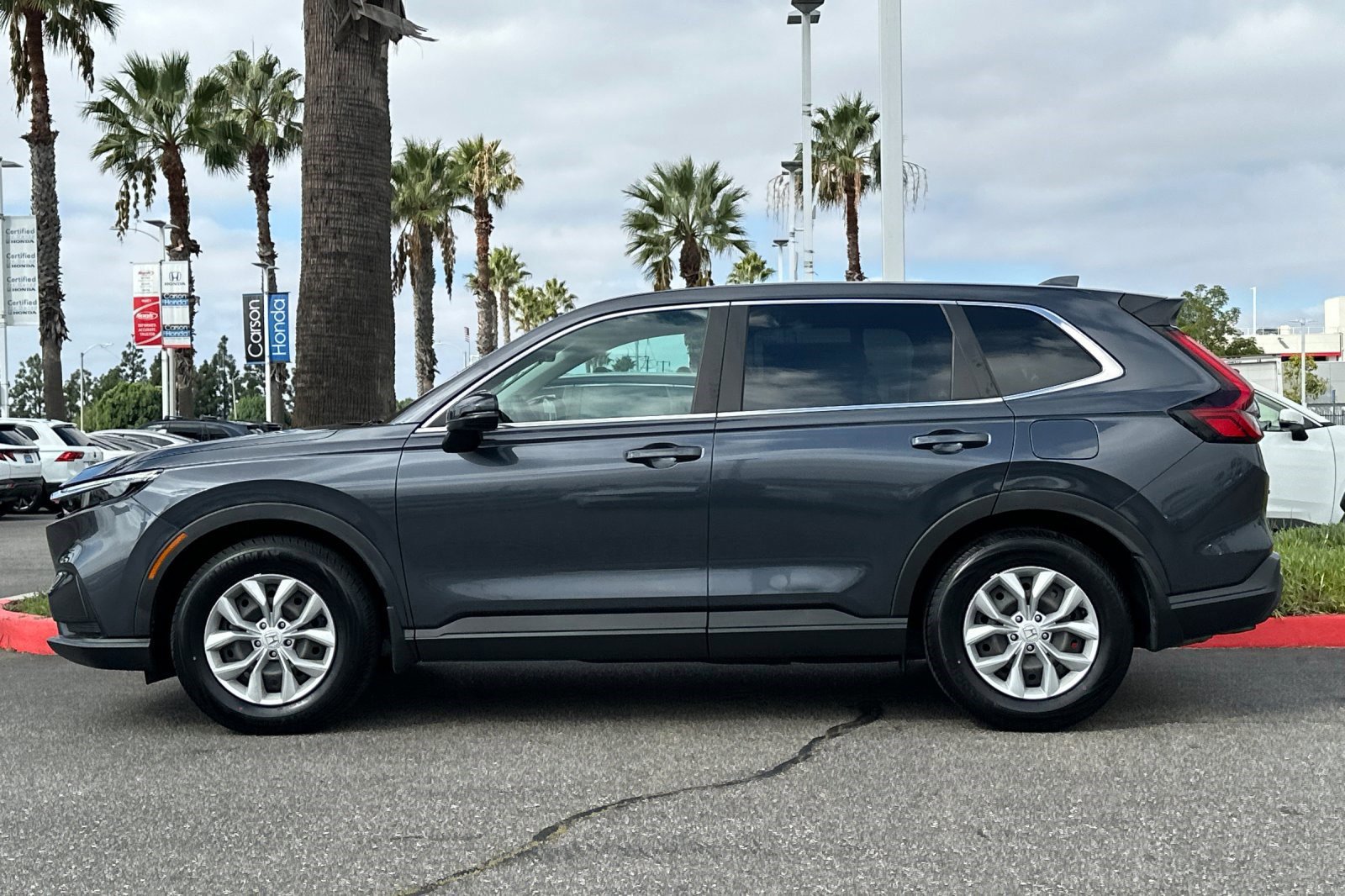 2023 Honda CR-V LX photo 2