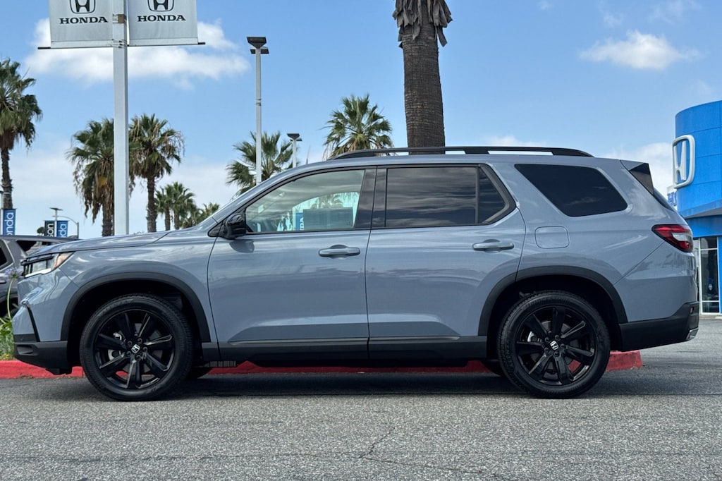 Certified 2025 Honda Pilot Black Edition SUV